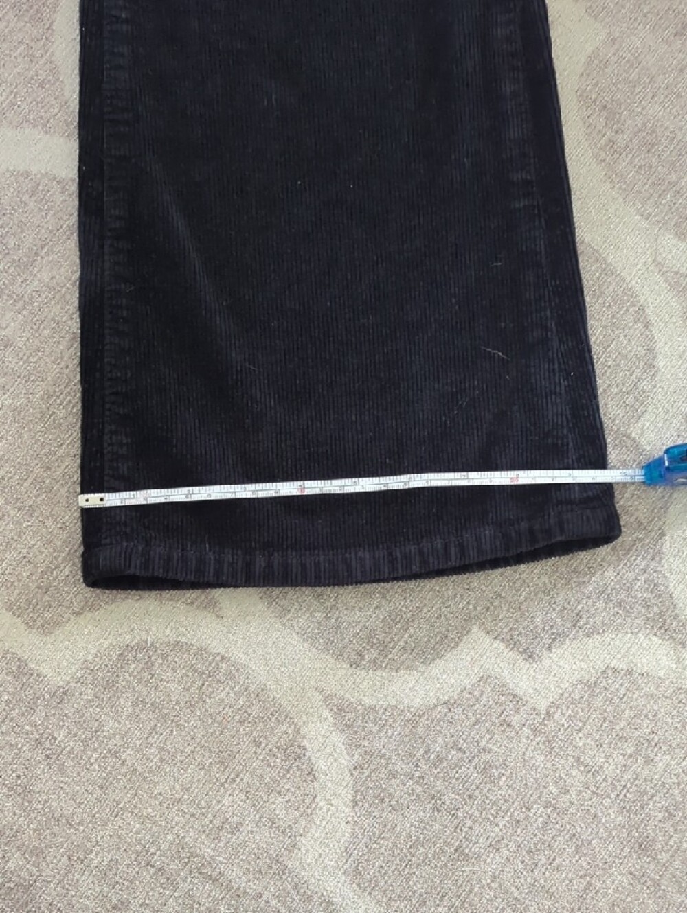Pilcro Dark Gray Corduroy Pants Bellbottom Flare Size 28 - Picture 5 of 8